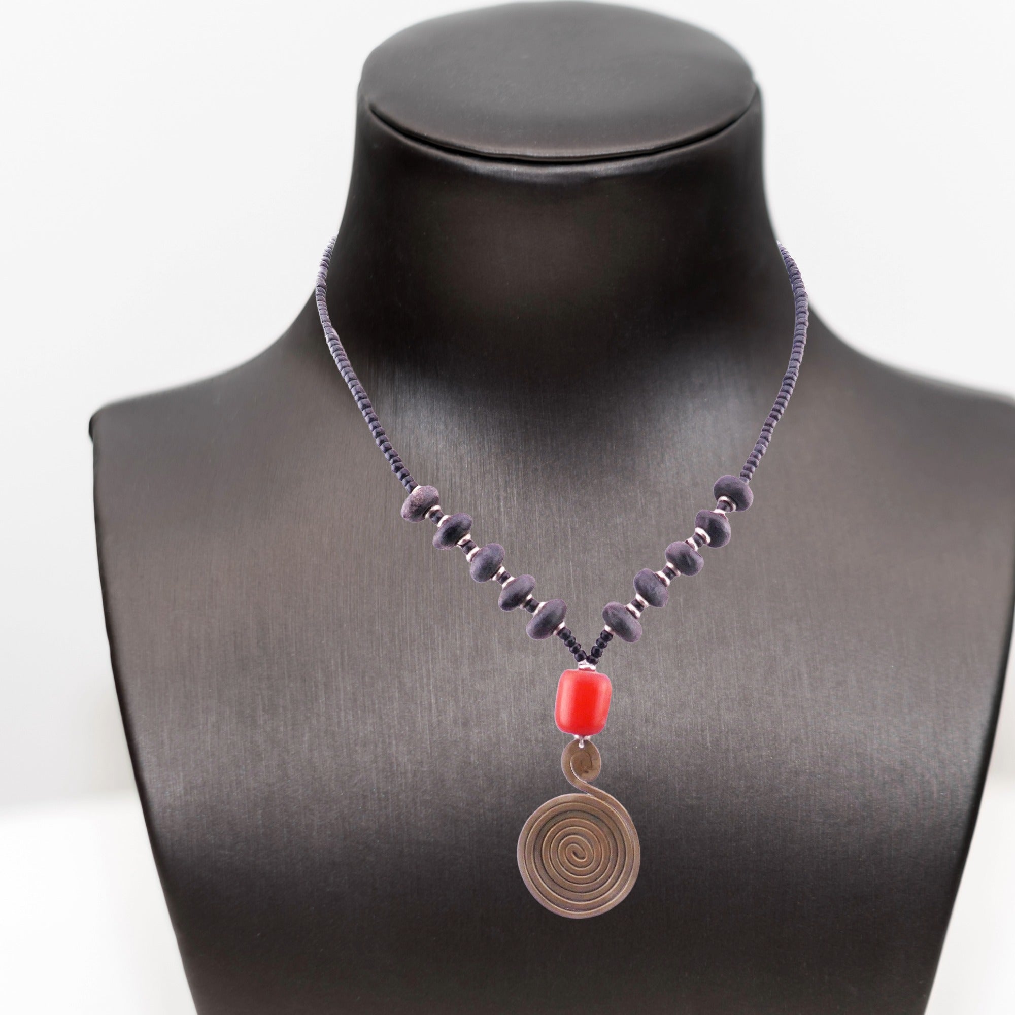 African beaded Necklace // 17