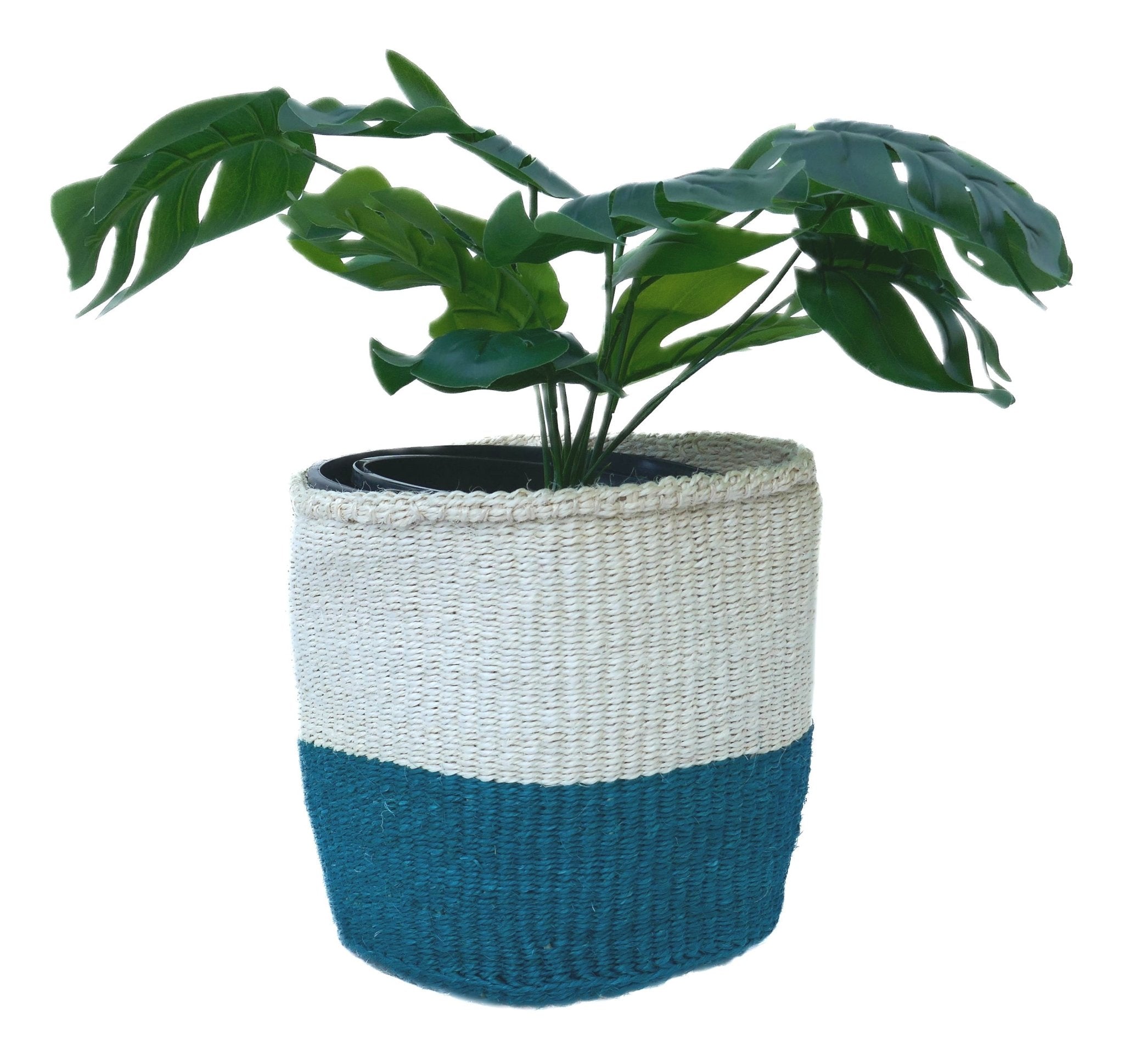 African Plant / Storage Basket / Kiondo Woven Sisal Planter / 23 cm / 9 inch wide / Blue naturals - FriendlyTradingCo