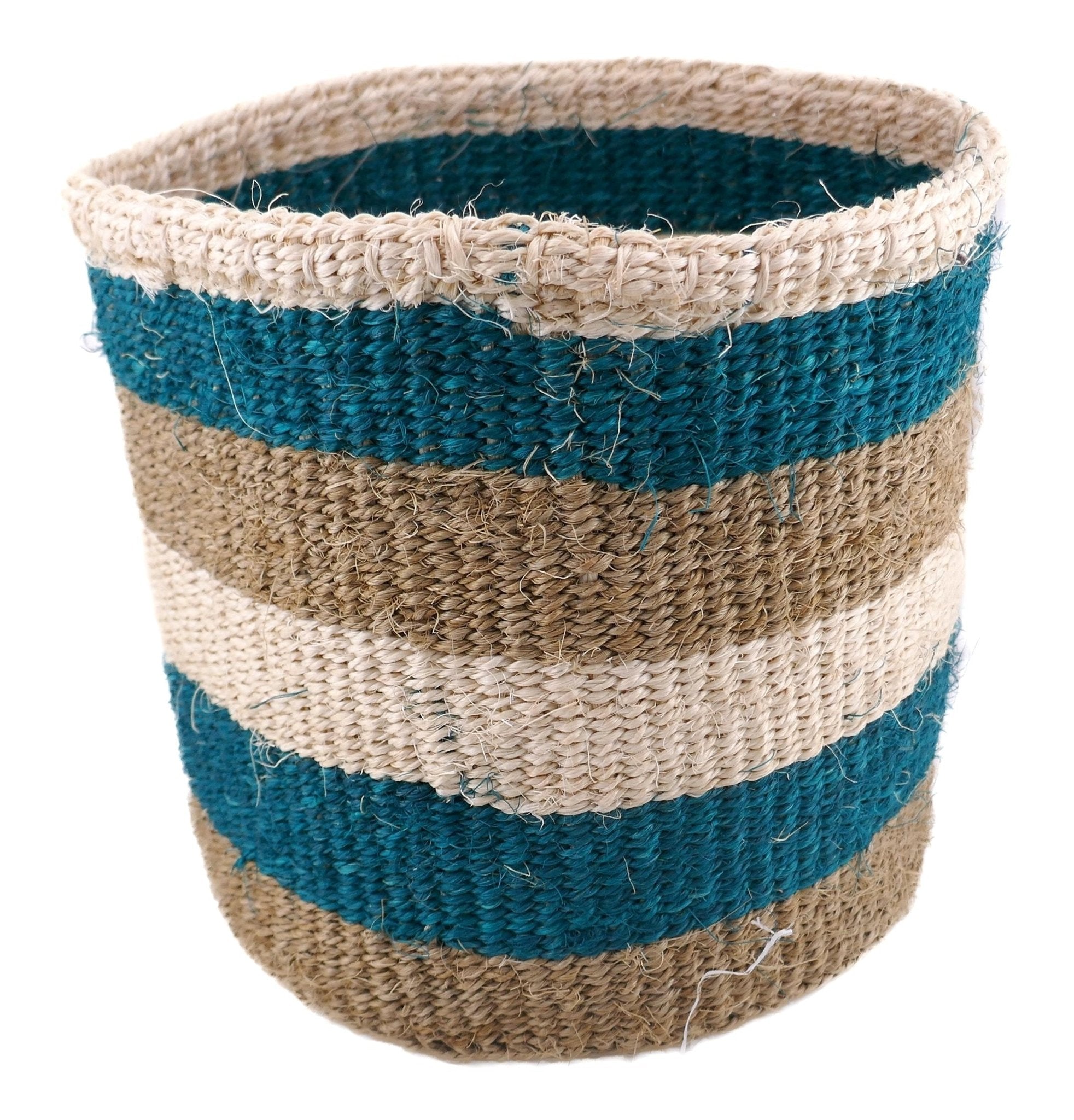 African Plant / Storage Basket / Kiondo Woven Sisal Planter / 23 cm / 9 inch wide / Blue naturals - FriendlyTradingCo