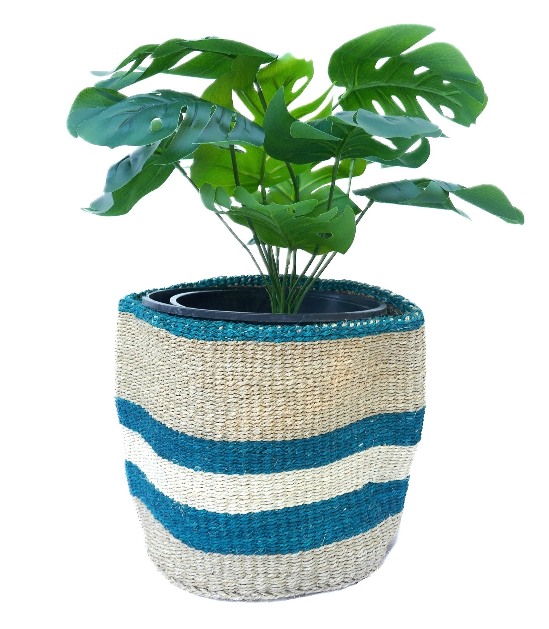African Plant / Storage Basket / Kiondo Woven Sisal Planter / 23 cm / 9 inch wide / Blue naturals - FriendlyTradingCo