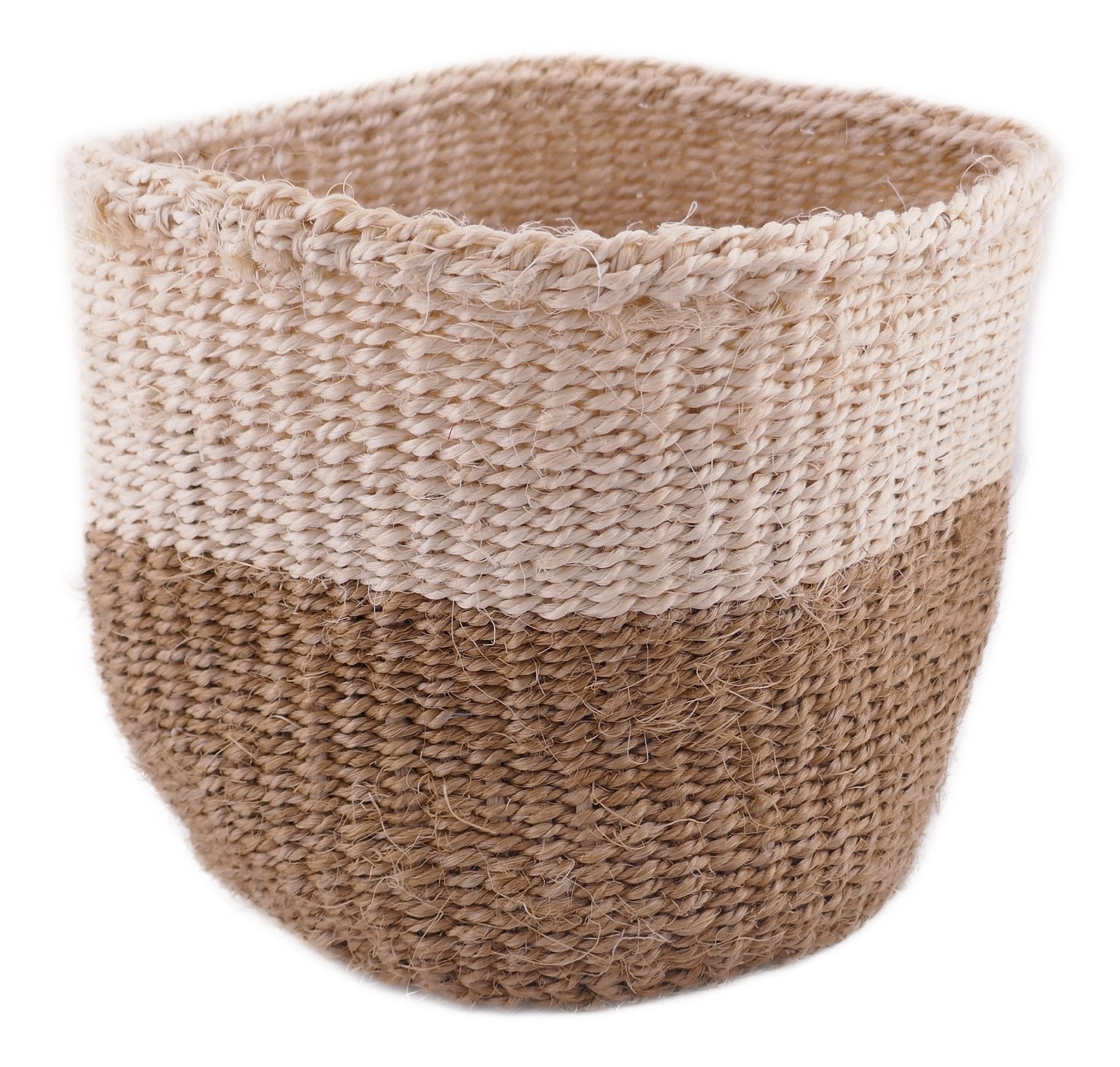 African Plant / Storage Basket / Kiondo Woven Sisal Planter / 23 cm / 9 inch wide / Naturals and browns - FriendlyTradingCo