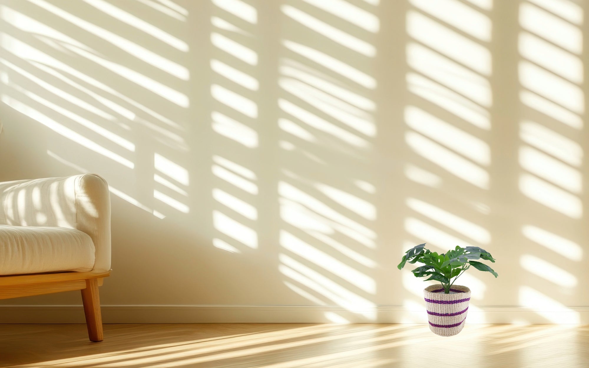 African Plant / Storage Basket / Kiondo Woven Sisal Planter / 23 cm / 9 inch wide / Naturals and browns - FriendlyTradingCo