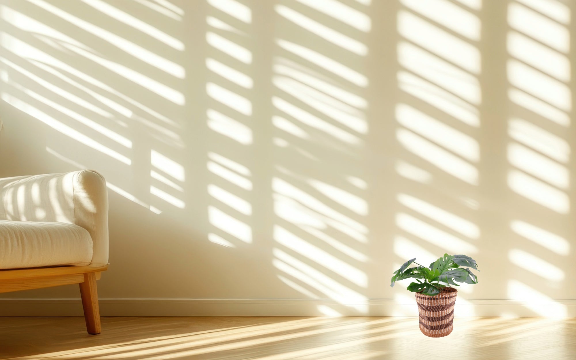 African Plant / Storage Basket / Kiondo Woven Sisal Planter / 23 cm / 9 inch wide / Pinks and reds - FriendlyTradingCo