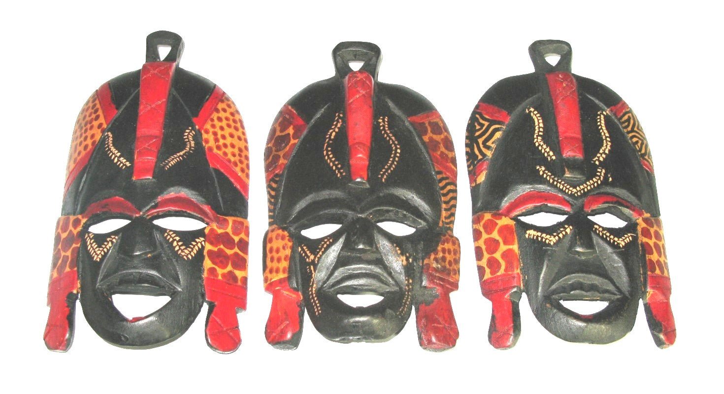 African Traditional Maasai Warrior Mask // Wooden Devil Mask // Passport Mask 12 cm // with Story - card - FriendlyTradingCo