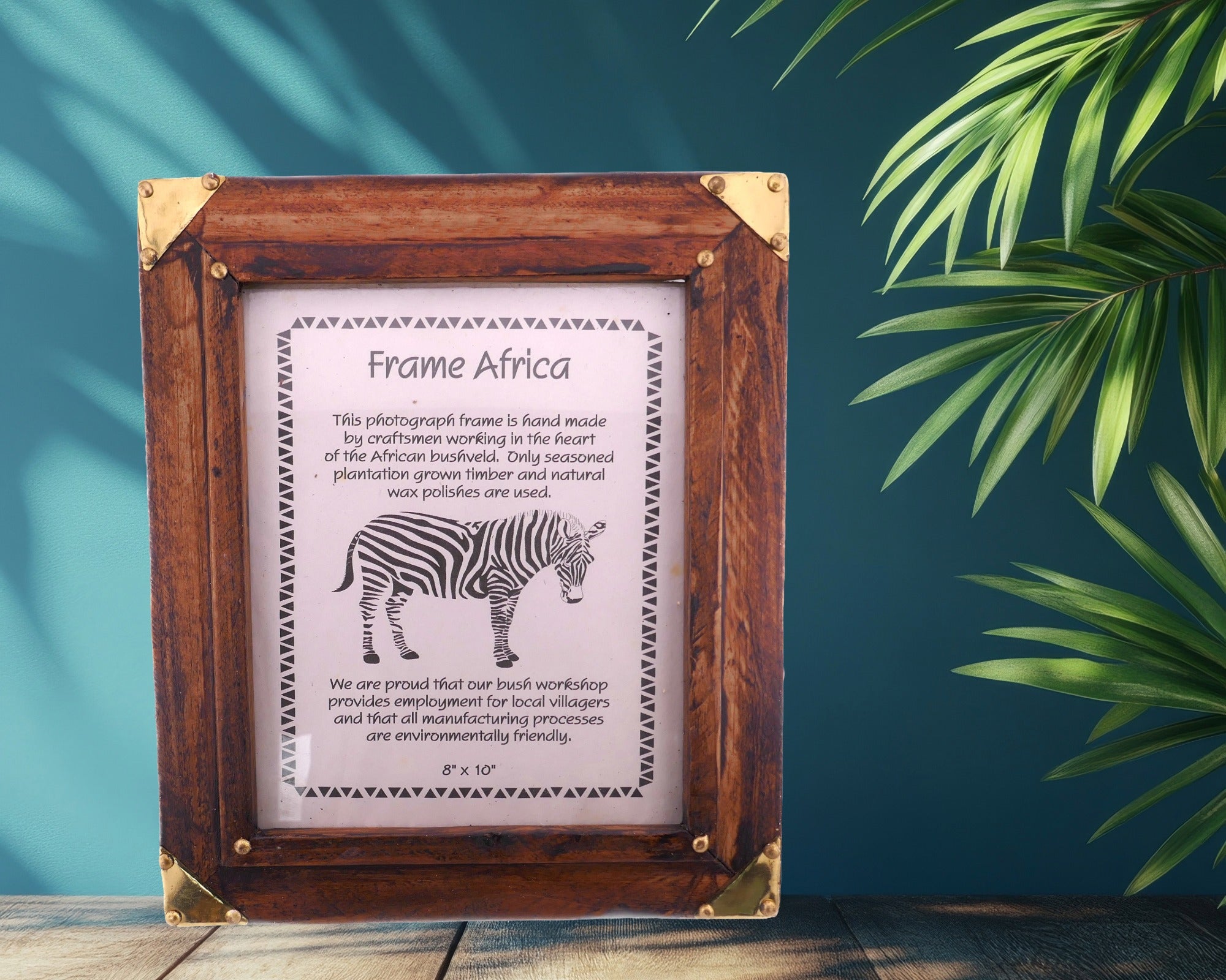Hand made African Photo Frame - Large // Handcrafted in seasoned wood // For picture size 20 x 25cm / 8 x 10 inches - FriendlyTradingCo