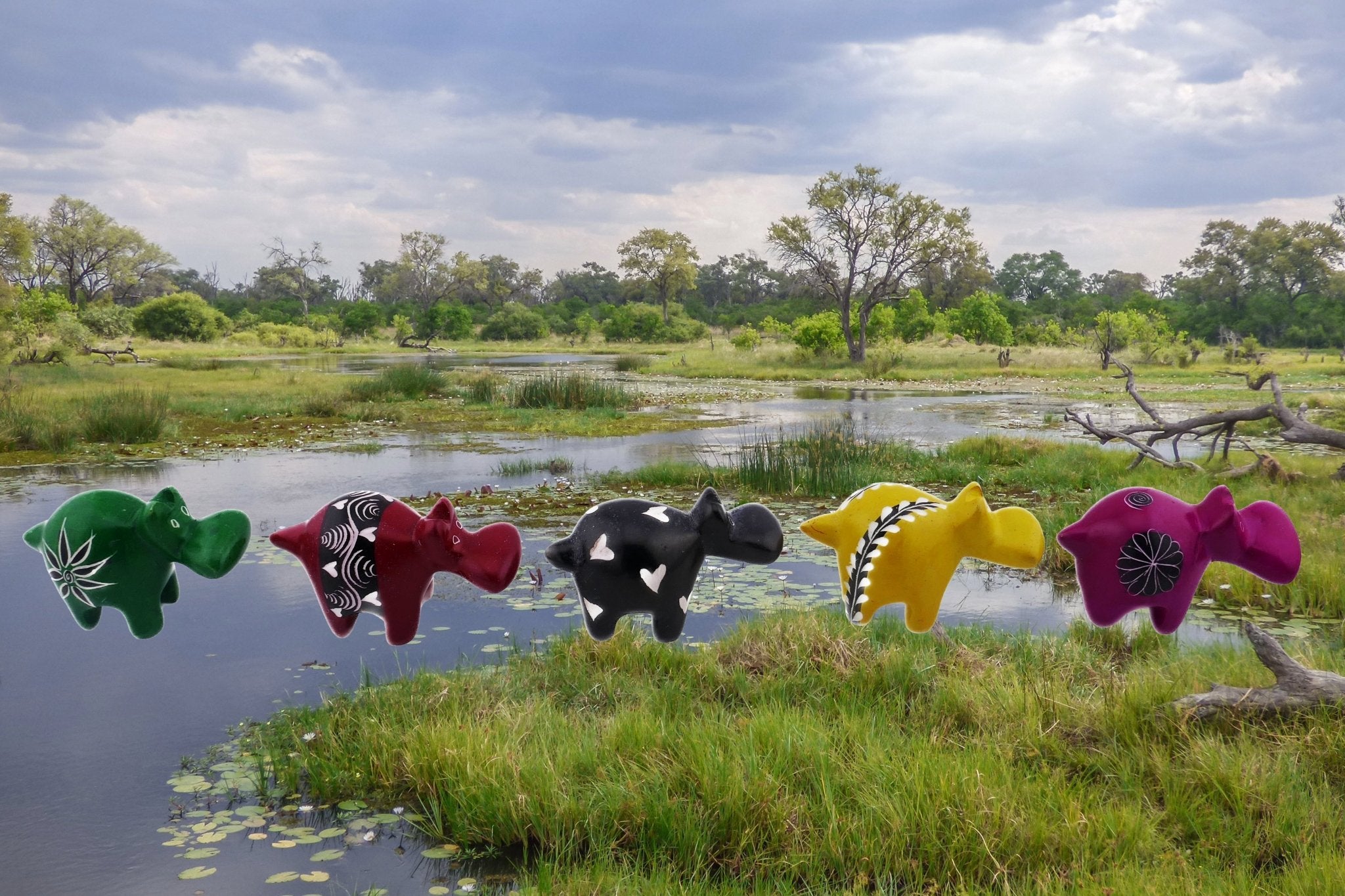 Mini stone Hippo // Handmade African Wild Animal Keepsake // Healing Animal Totem // 8 x 5 cm handcrafted +storycard - FriendlyTradingCo