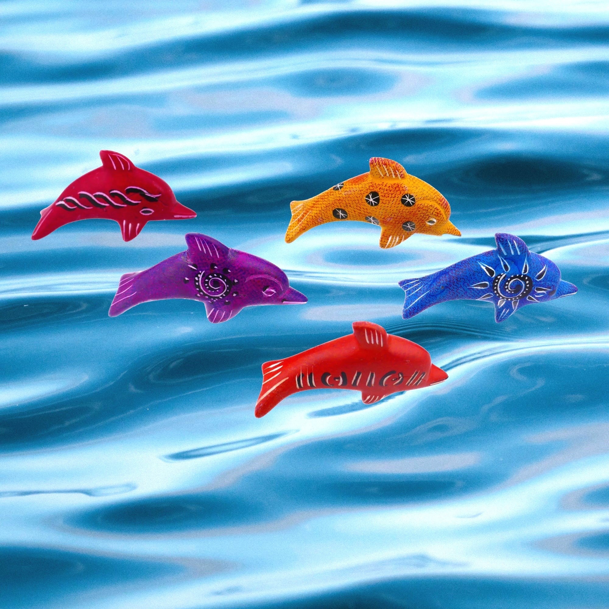 My Spirit Animal – Hand - Carved Soapstone Companions // Dolphin // Spiritual identity // 5.5 cm with Gift Box & story card - FriendlyTradingCo