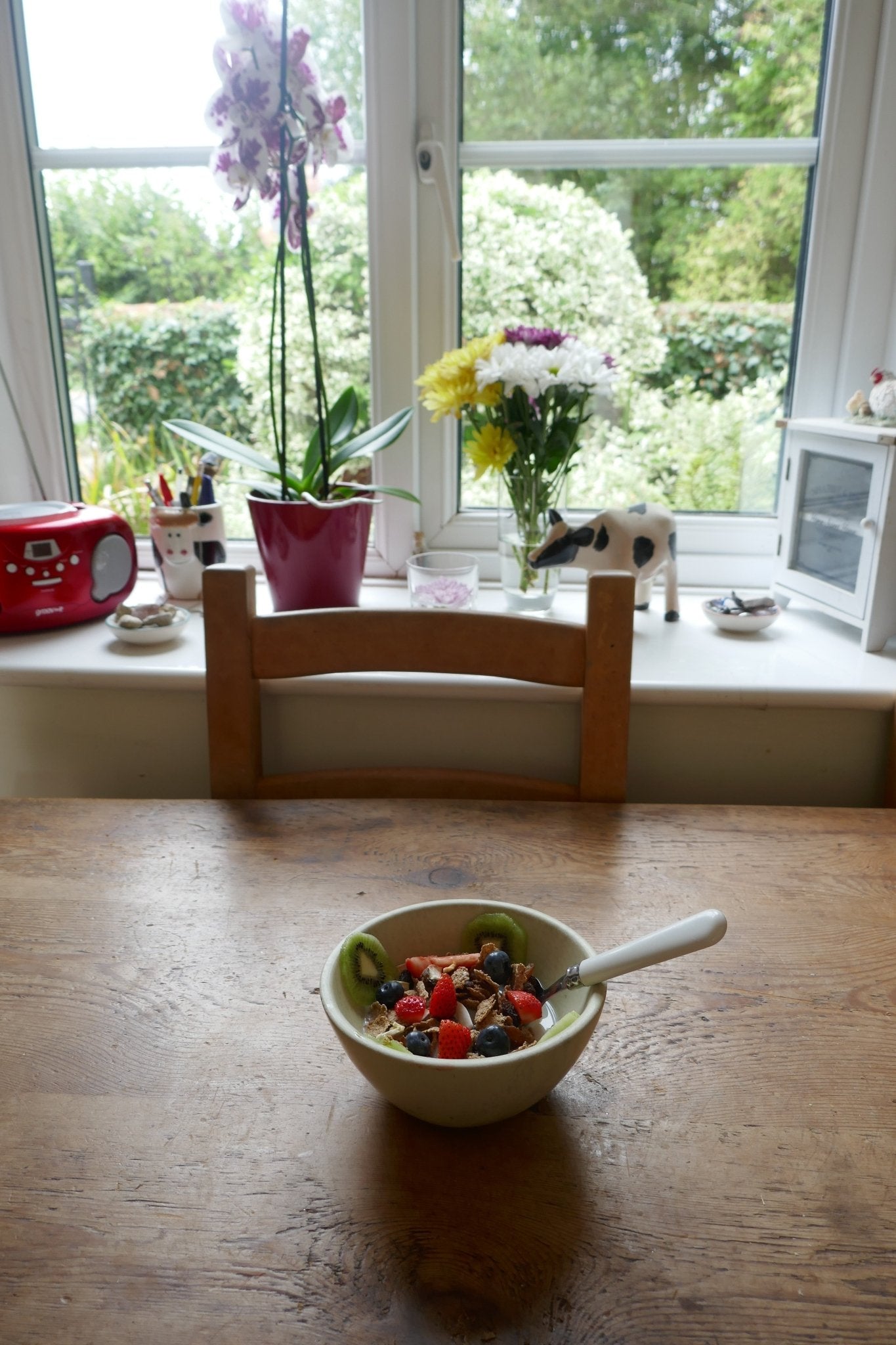 Natural Stone Breakfast Bowls // Handcrafted from soapstone // From 5 - 8 inch / 12 - 20 cm // Create Your Set // incl storycard - FriendlyTradingCo