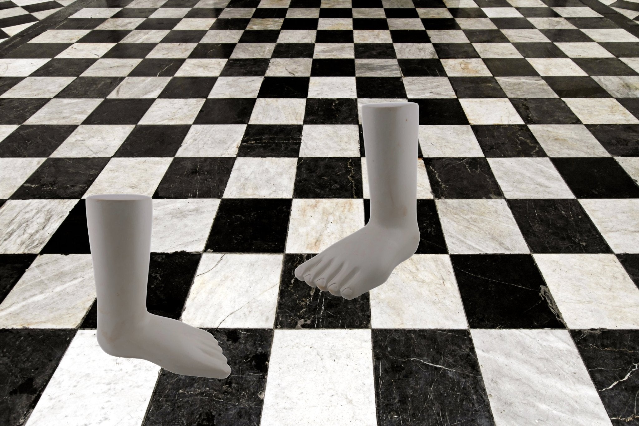 Stone Foot Sculpture // stone sculpture 24 cm / Hand crafted in Africa // +Storycard - FriendlyTradingCo