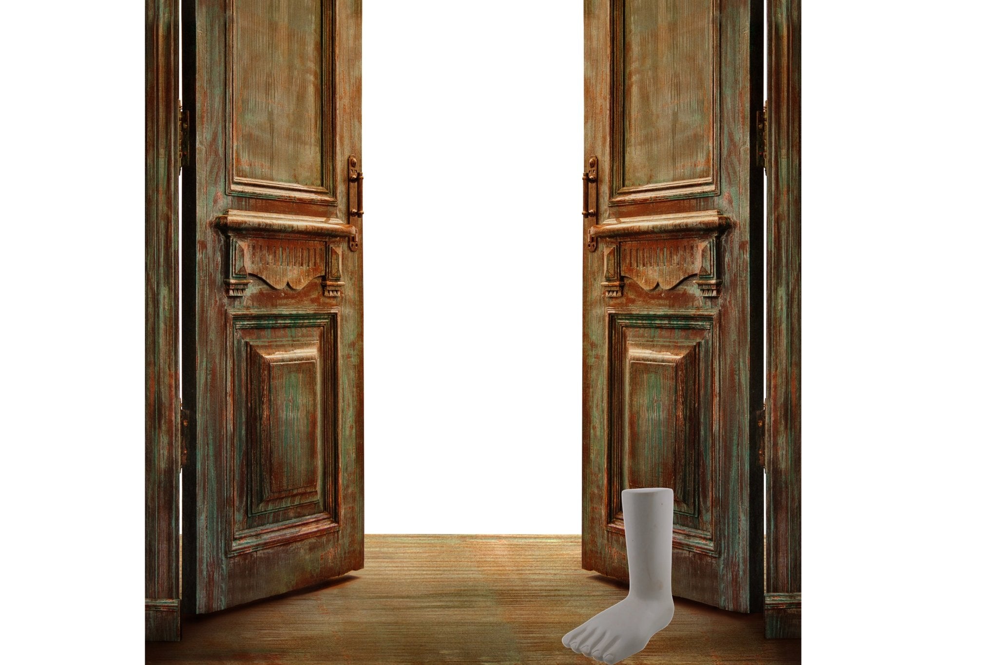 Stone Foot Sculpture // stone sculpture 24 cm / Hand crafted in Africa // +Storycard - FriendlyTradingCo