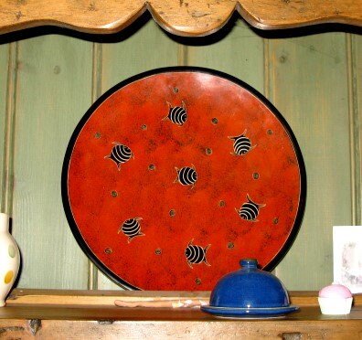 Collectable Display Plate Orange Swimming Fish Design 12 or 14 inch (30 / 35 cm) with Storycard - FriendlyTradingCo