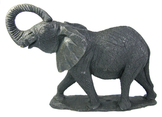 Elephant Sculpture in Serpentine Stone 20 cm Collectible African Shona Tribe Sculpture 2kg